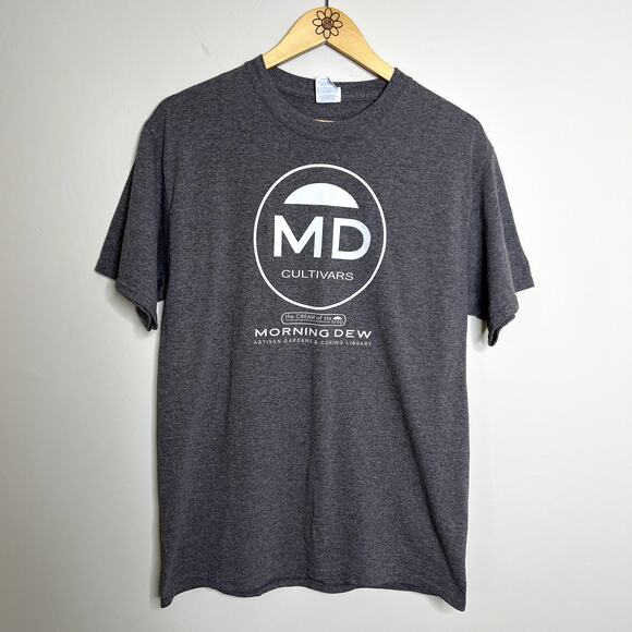 MD Cultivars Gray Graphic Short Sleeve Shirt - Picture 1 of 5
